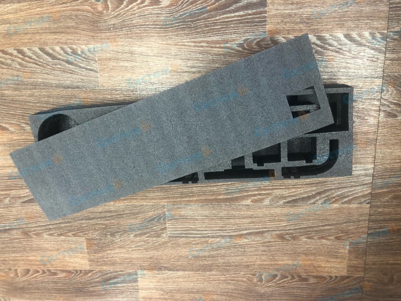 Цельная упаковка из пенополиэтилена для прибора